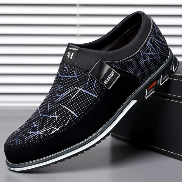 Large casual leather shoes with color blocked feet, all season men's leather shoes - Image 3