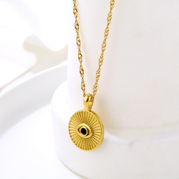 French round eye pendant with elegant and high-end design necklace - Image 2