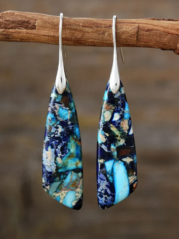 Geometrical Shape Dangle Earrings - Image 3