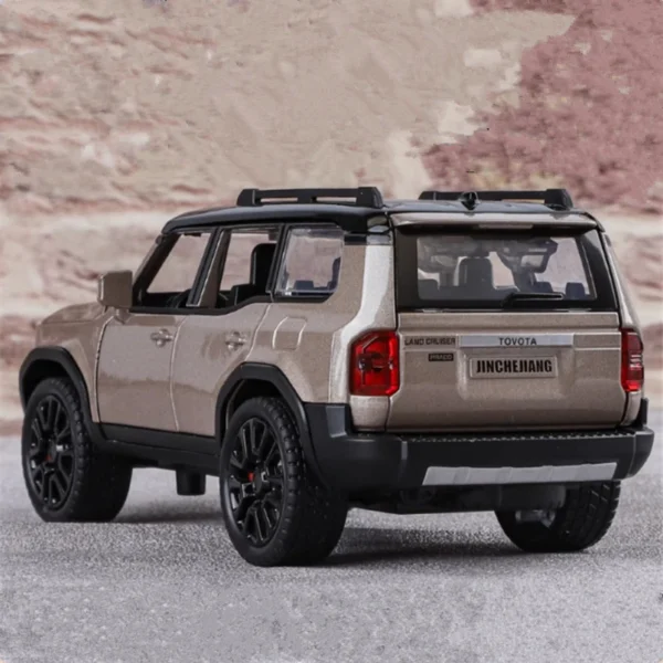 1: 32 Prado car model alloy sound and light simulation SUV domineering off-road vehicle boy toy car decoration - Image 2