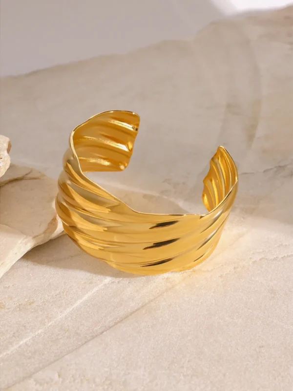 18K Gold-Plated Stainless Steel Open Ring - Image 4