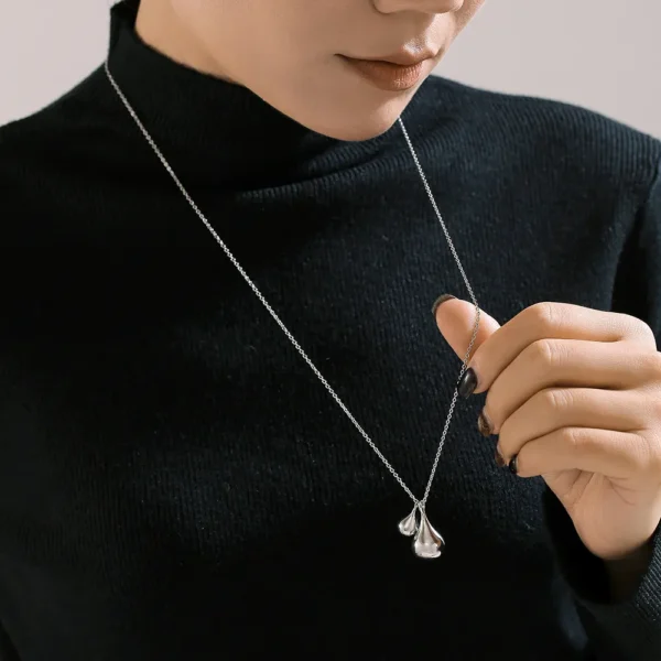 Simple and versatile stainless steel gold-plated sweater chain jewelry - Image 6