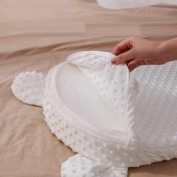Four season anti milk overflow and choking pillow baby feeding tool baby anti spitting slope pad - Image 3
