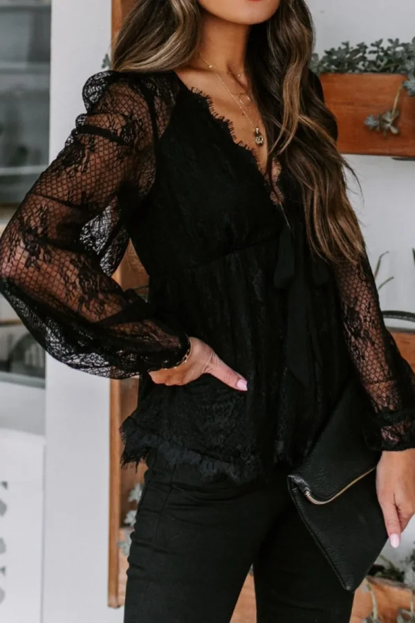 Autumn New Lace Embroidery Splicing Lace Bow Strap Long Sleeve Top