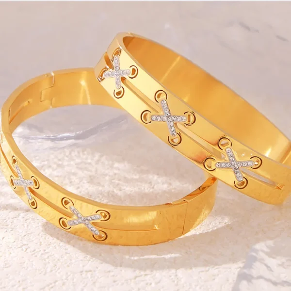18K Gold-Plated Czech Diamond Bracelet - Image 4