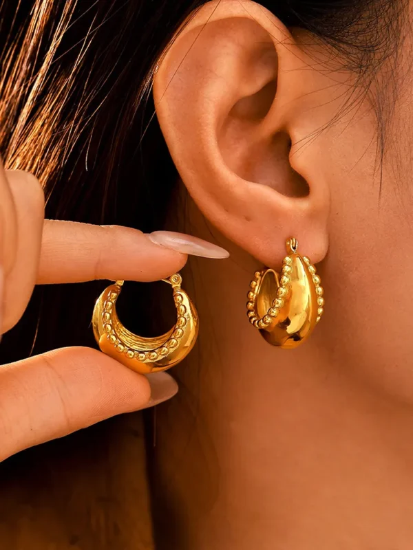 Small Bead Double C Earrings Titanium Steel Gold Plated Commuter Exquisite Versatile Earrings - Image 4