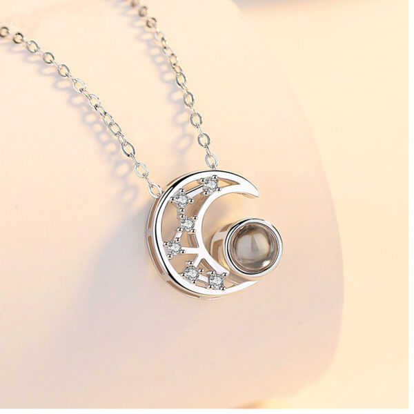 Star Moon Projection Necklace Actress Moon Projection Clavicle Chain 100 Languages I Love You Internet Celebrity Pendant - Image 6