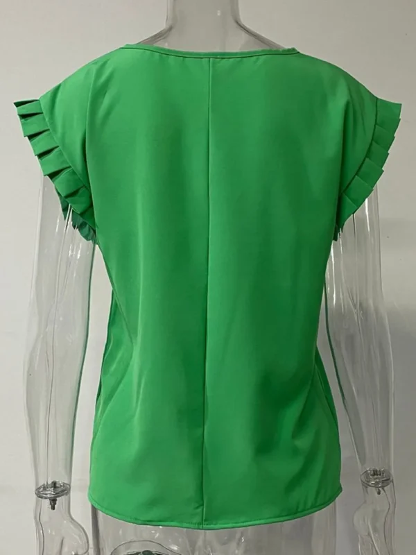 Short sleeved minimalist round neck pleated shirt for women - Image 9