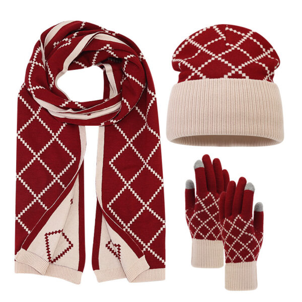 Adult Knitted Hat Glove Scarf Set Winter Men and Women Outdoor Cold proof Diamond Grid Knitted Hat - Image 3