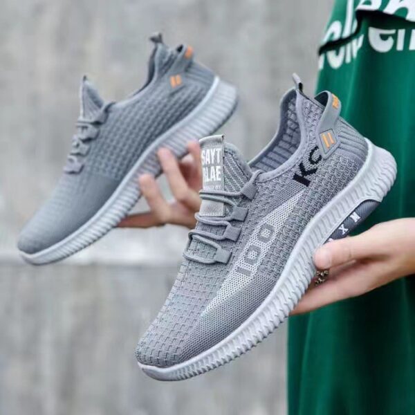 New autumn sports shoes with fly woven mesh breathable running shoes for youth Korean version lightweight soft sole comfortable men's shoes - Image 2