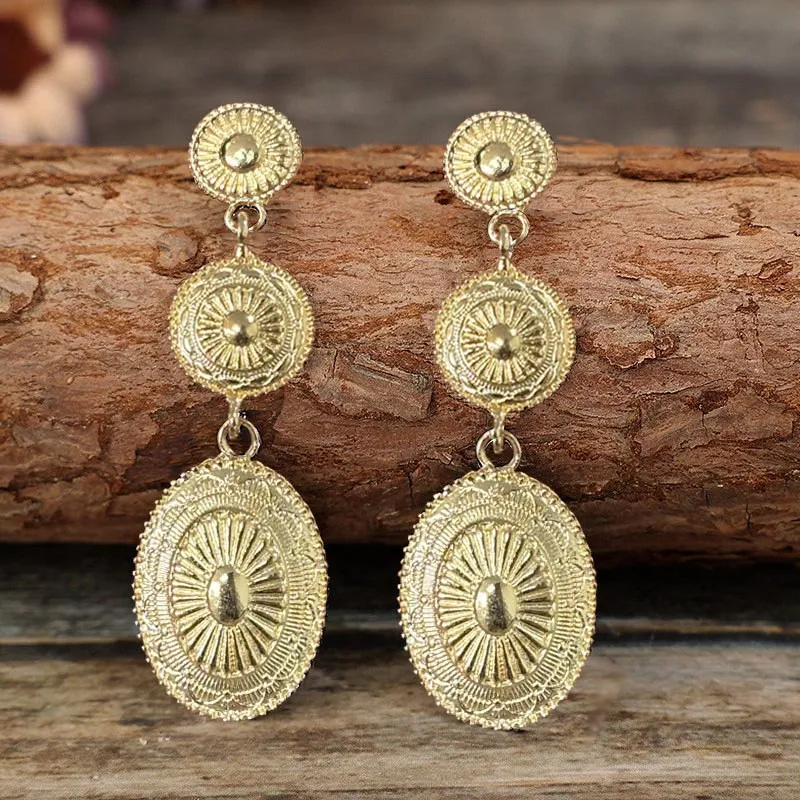 Vintage Alloy Dangle Earrings - Image 6