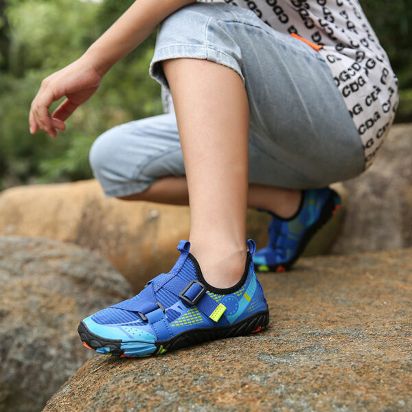 Parent-child river tracing shoes children's beach shoes quick-interference water shoes boys and girls new men and women non-slip water shoes - Image 3