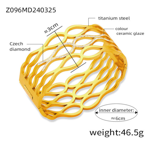 Fashion metal titanium steel bracelet with female geometric design and diamond studded spring buckle bracelet - Image 8