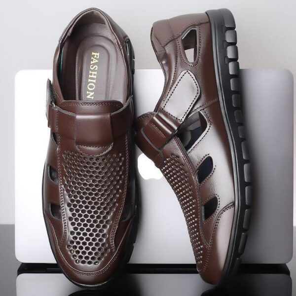 Men's leather sandals summer breathable leather shoes middle-aged and elderly soft soled dad's perforated shoes - Image 4