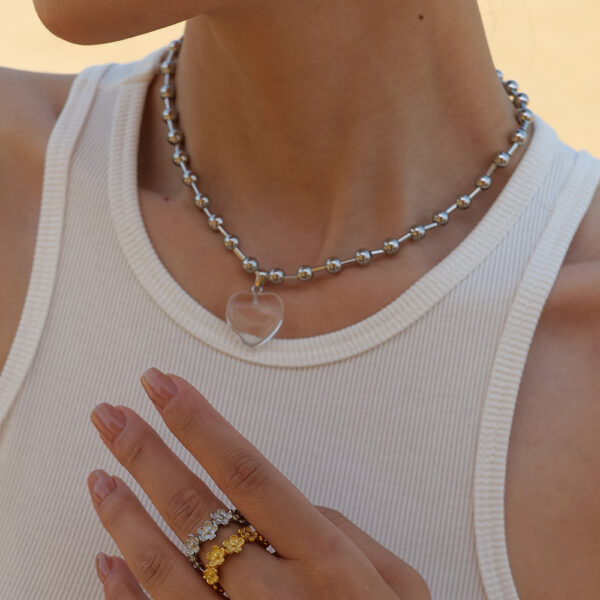 Round bead transparent heart pendant necklace for girls simple bead design niche women - Image 2