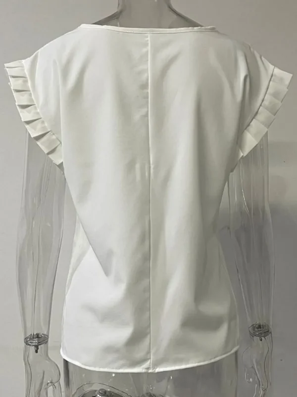 Short sleeved minimalist round neck pleated shirt for women - Image 12