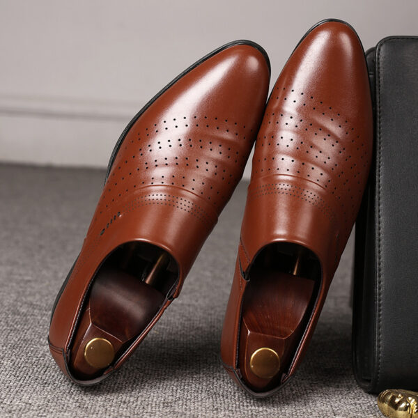 Leather shoe covers, casual pointed single shoes, men's mesh hole shoes - Image 9