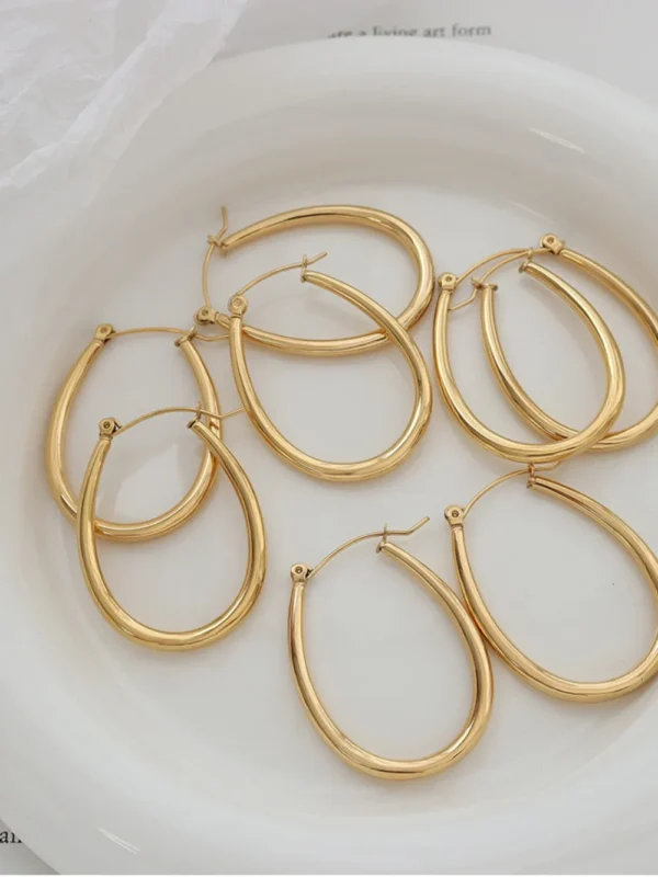 Elegant and niche design versatile ear buckles and accessories - Image 4
