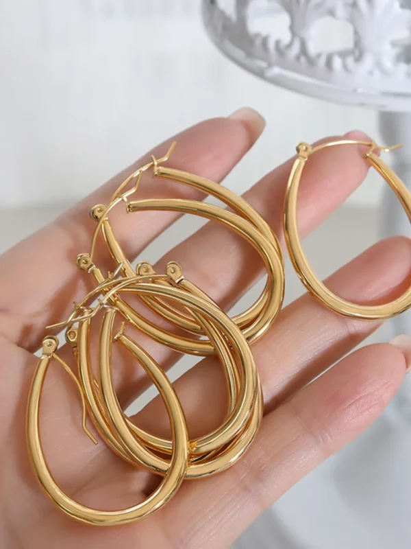 Elegant and niche design versatile ear buckles and accessories - Image 2