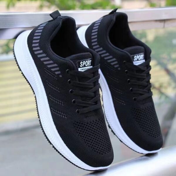 Men's soft soled comfortable running casual shoes Flyknit sports shoes Men's casual shoes - Image 2