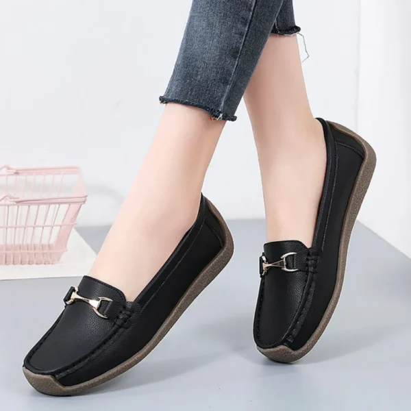 Spring and summer bean shoes for women's mothers comfortable flat and casual maternity shoes - Image 5